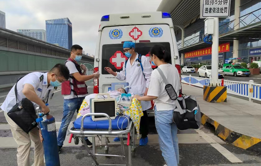 清河救护车出租公司